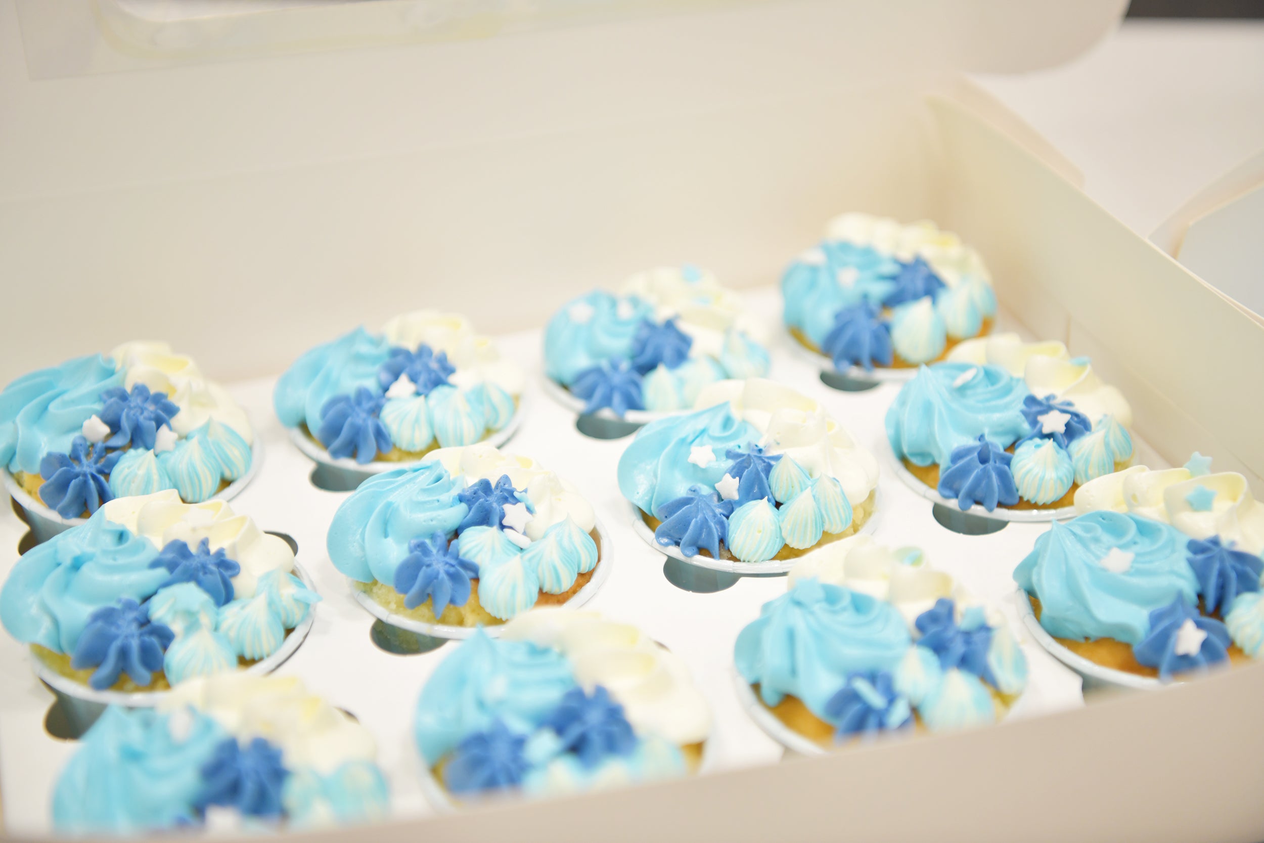 Cupcakes - Unicorn Blue 12Pk