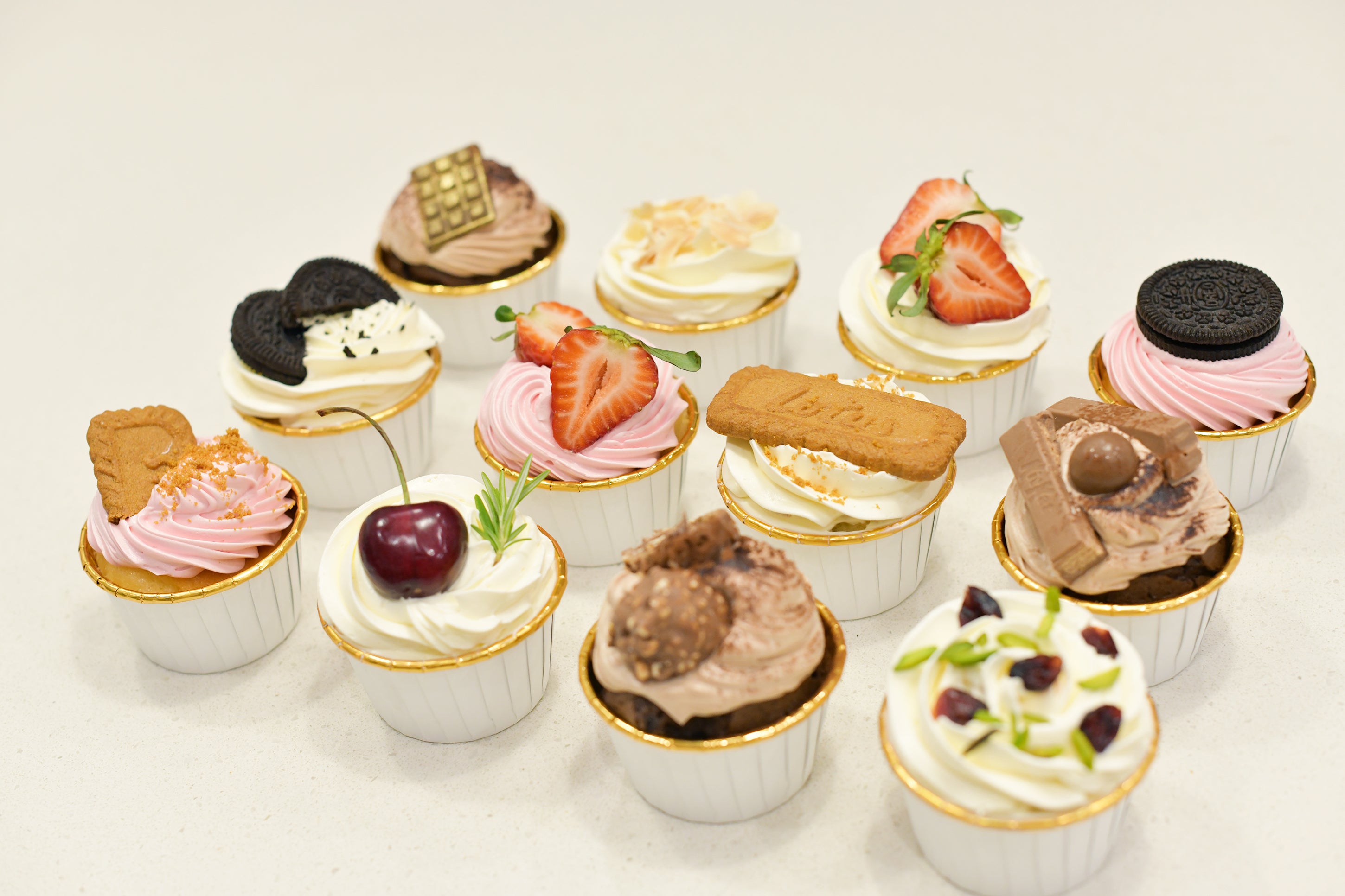 Cupcakes - Assorted 12 Pack
